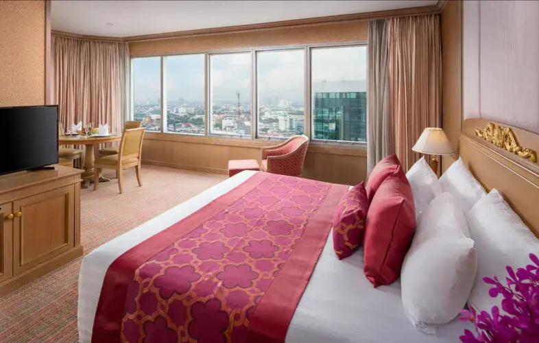 Executive Suite