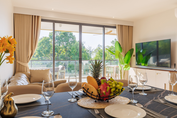 Luxurious 3bd near beachside Apartments