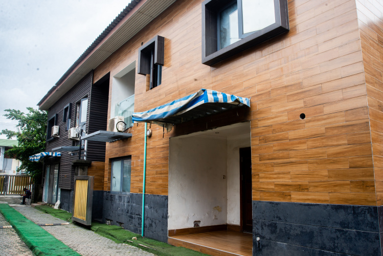 Sese Cottage Hotel
