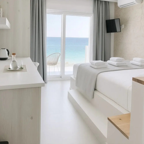 Gloria Luxury Suites Hotel