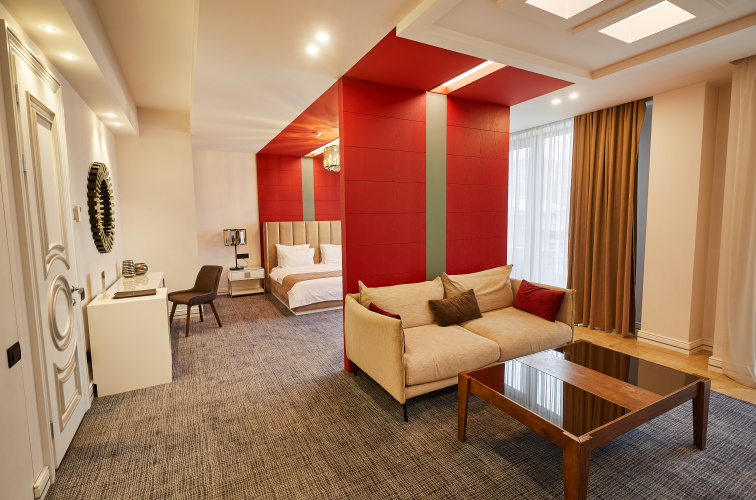 Double Suite