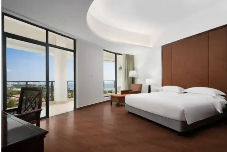 Double Suite with balcony and with garden view