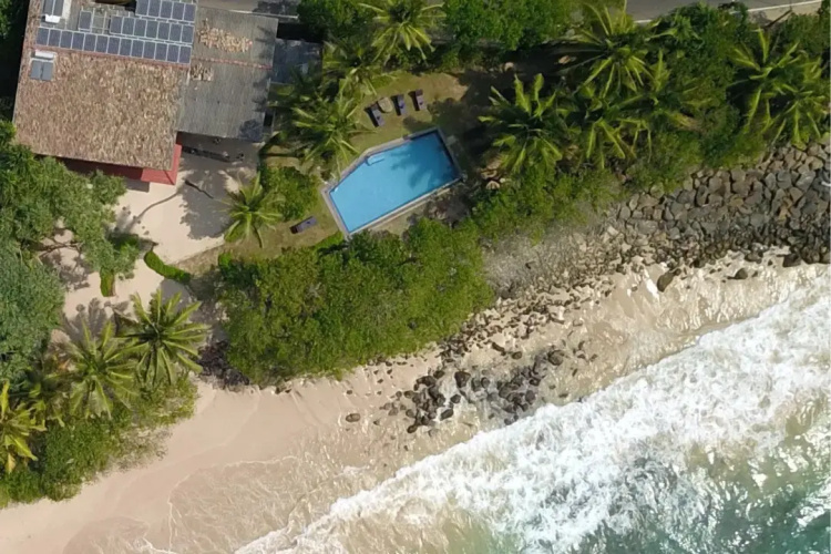 South Point Abbey 4 bedroom beach front Villa