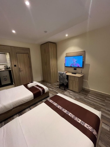 Deluxe Family room