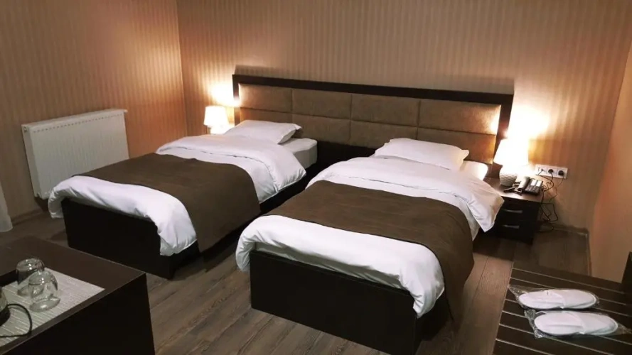 Standard Double room with view