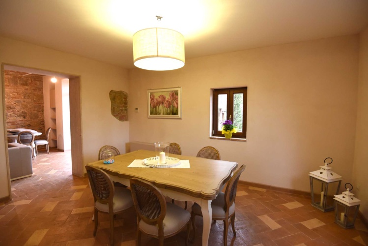 Economy Triple room with view