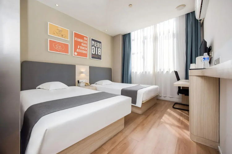 Premium room