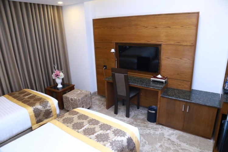 Deluxe Double room with view