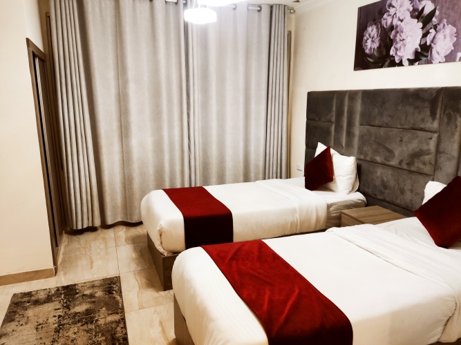 Standard Twin room with view