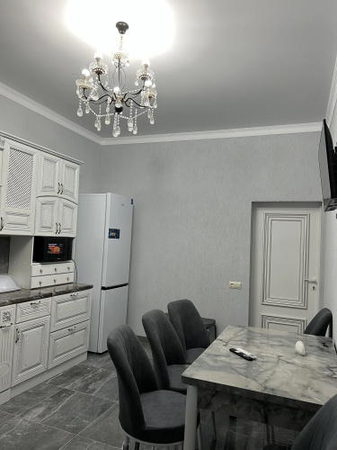 V Suhume Guest House