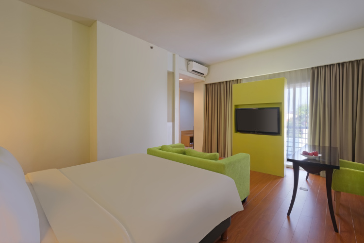 Executive Suite with balcony