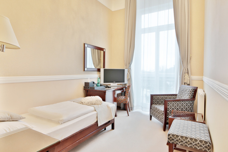 Standard Single room