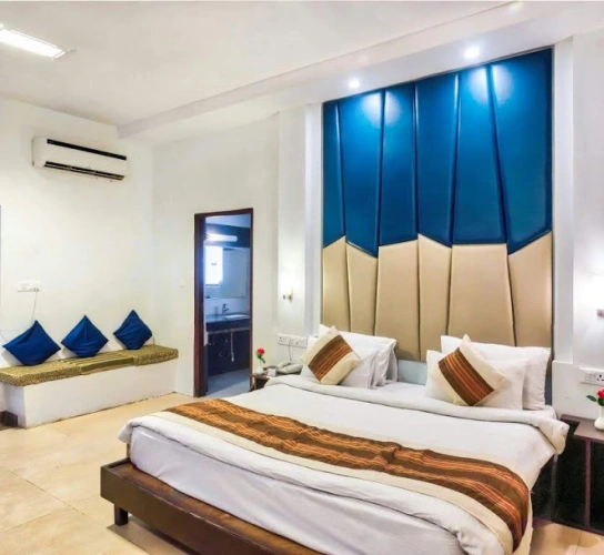 Luxury room with view