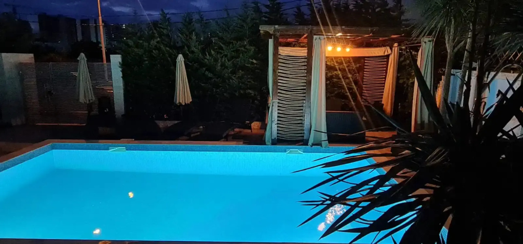 Dachis Villa