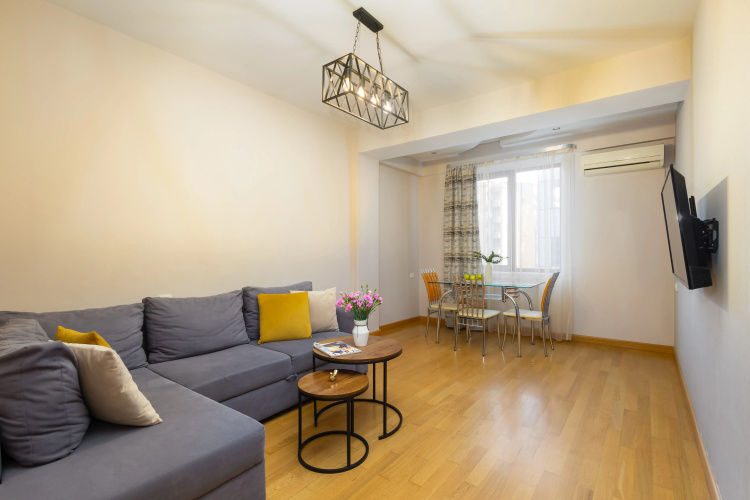 Northern Avenue Apartments