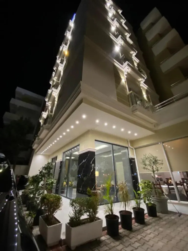 Edart Hotel