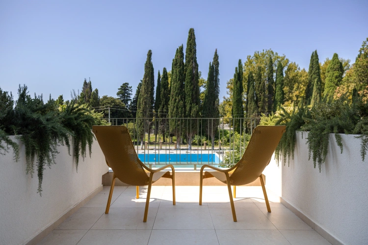 Standard with Terrace room with park view