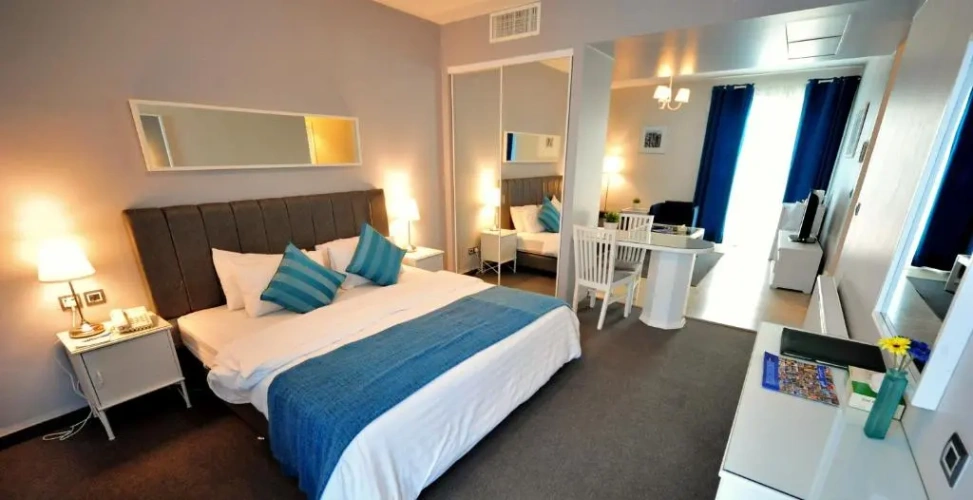 Double Junior Suite with city view