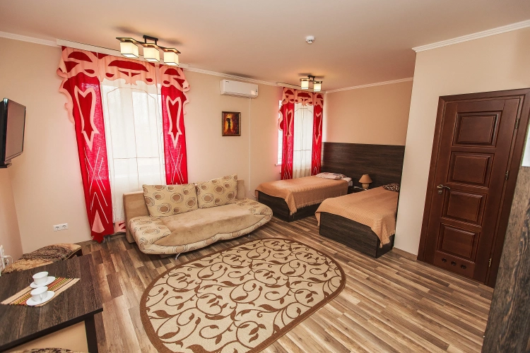 Standard Superior Twin room