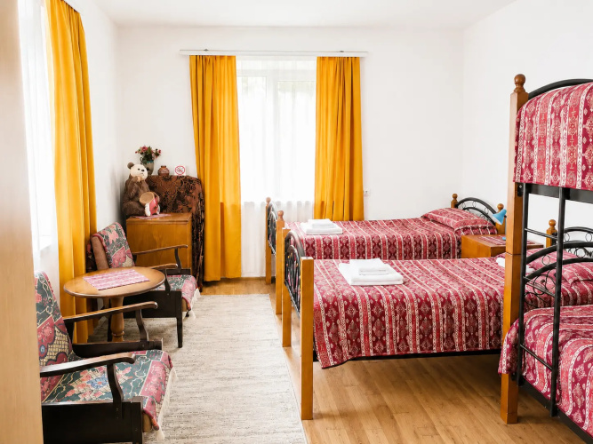 Economy Quadruple room