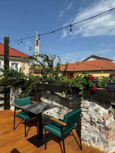 Ikona Hotel