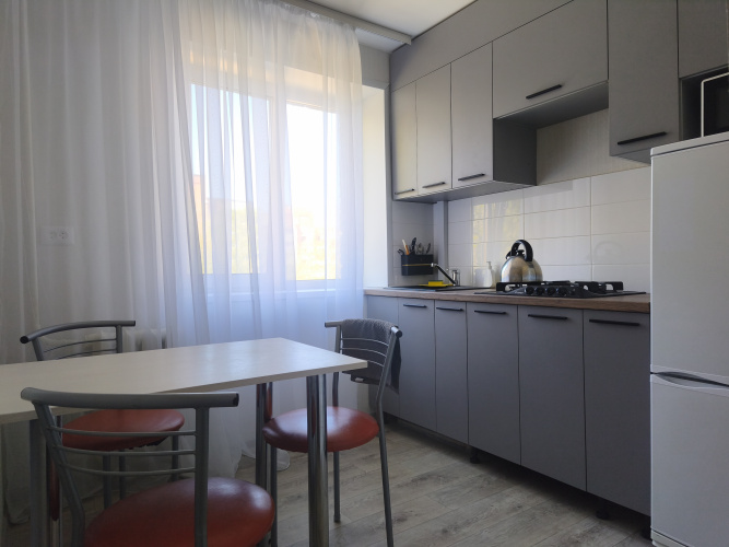 Frunze Avenue 26/4 Apartments
