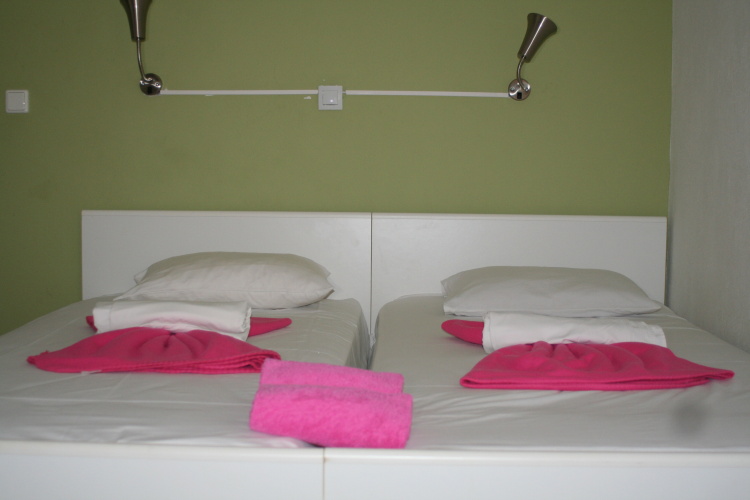 Economy Quadruple room