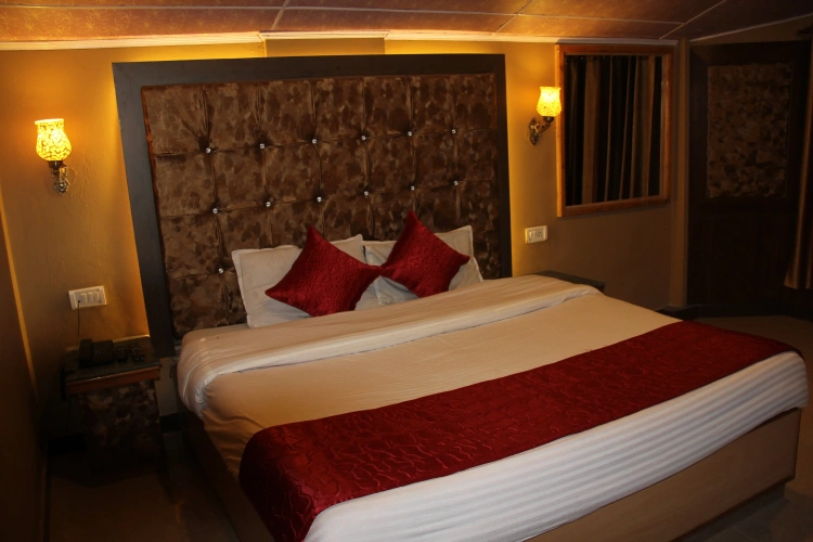 Premium Double room with view