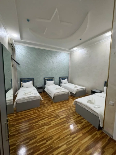 Standard Quadruple room with view