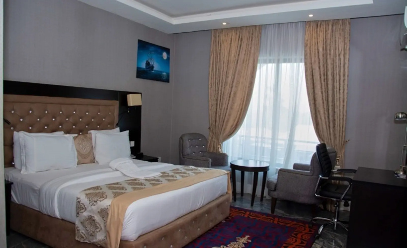 Check inn Ibadan Hotel