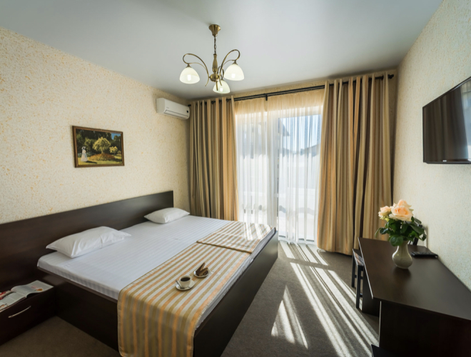 Фотография номера мини отеля Платан