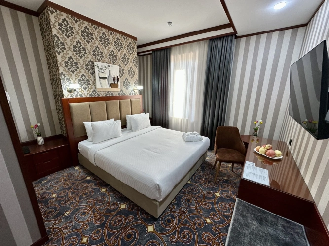 Standard Double room with view