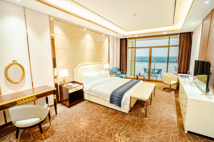 Deluxe Double room with balcony