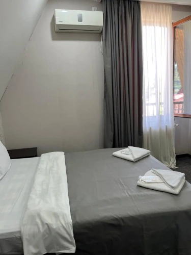 Deluxe Double room with view