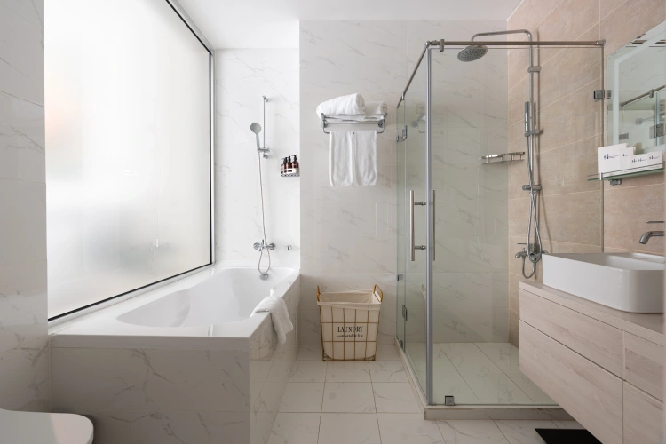 2 Bedrooms Twin Family Suite