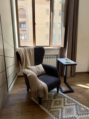 Central Luxe with Jacuzzi Apartments