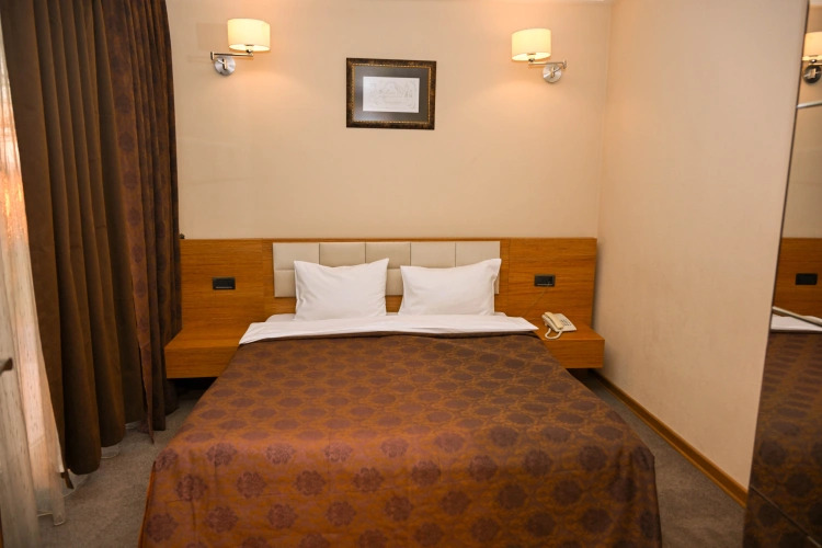 Quadruple Suite