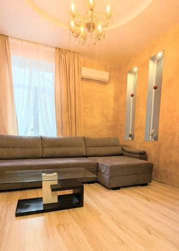 Uyutnaya Na Sovetskoy Flat