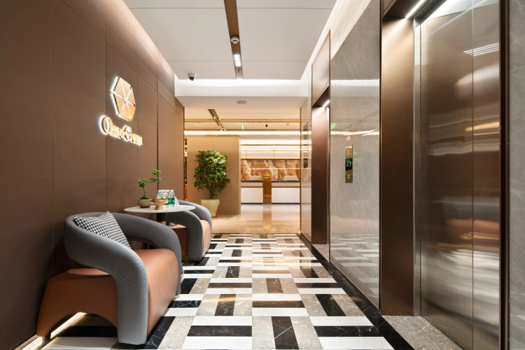 One Gem Hotel