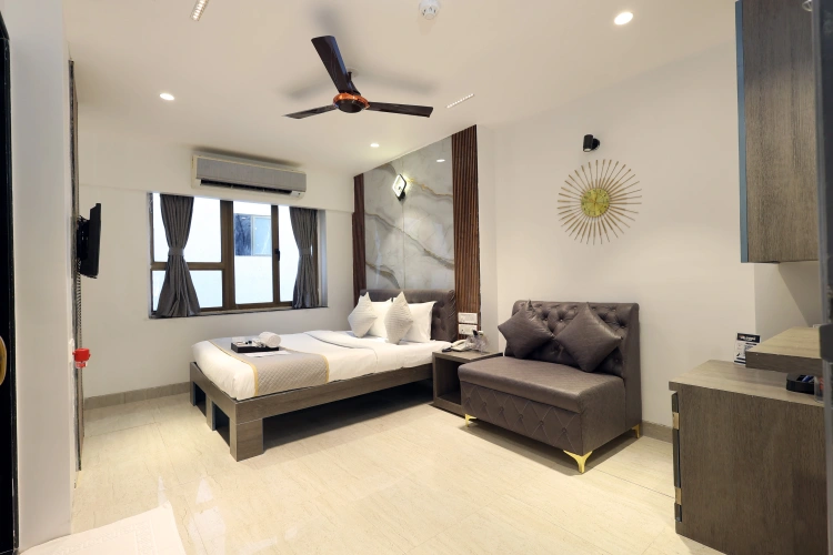 Premium Suite with city view