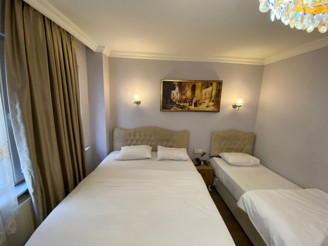 Deluxe Triple room