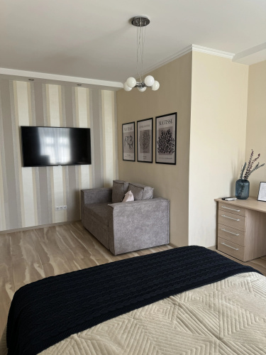 Uyutnaya Kvartira v Tsentre Goroda Flat