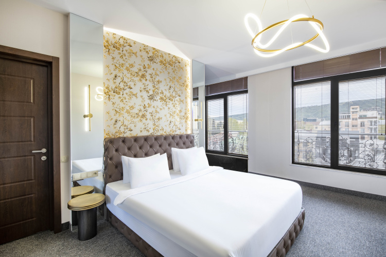 Highgarden Hotel