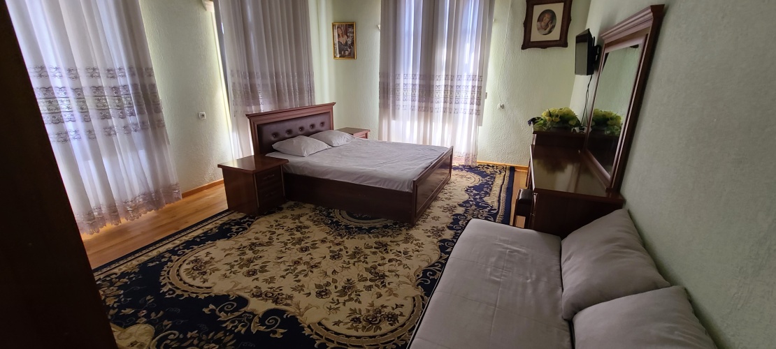 Standard Double room with view