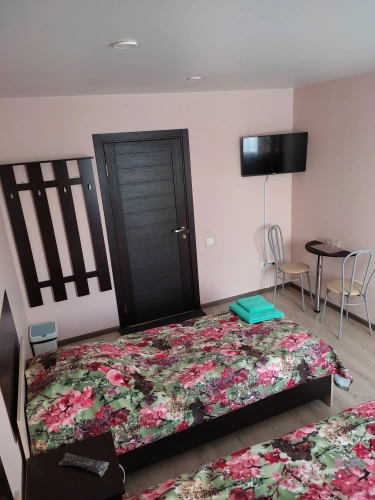 Economy Twin room with courtyard view