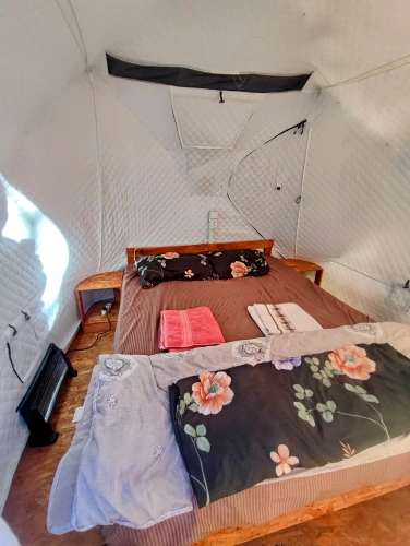 Tent with garden view