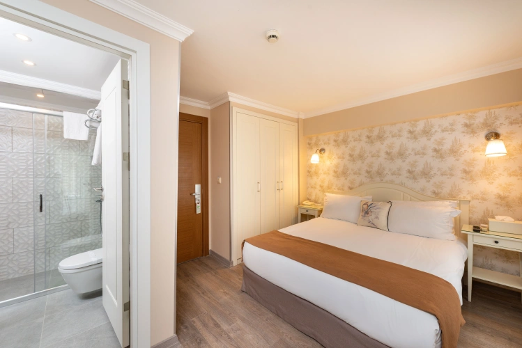 Economy Double room with view