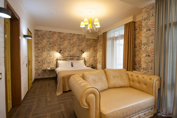 Double Suite