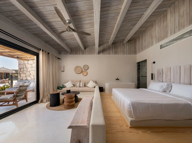 Suite with balcony and with sea view