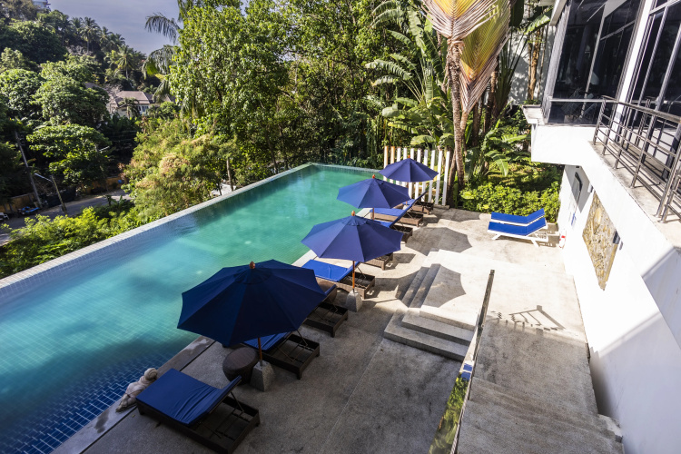 Karon Beach Residence Phuket Apartment hotel